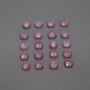 カラットの天然ピンクサファイア（2.58 mm・ラウンドカット）