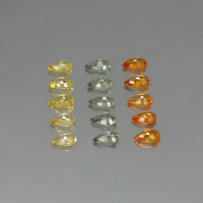 3.58カラットの天然マルチカラーサファイア（4.9×3.1 mm・洋梨の形）