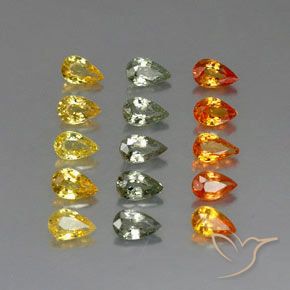 4.05カラットの天然マルチカラーサファイア（4.9×3 mm・洋梨の形）