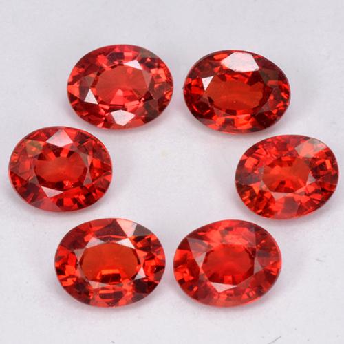 1.95カラットの天然レッドオレンジサファイア（4.5×3.6 mm・オーバルカット）