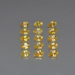 カラットの天然ゴールデンイエローサファイア（5×3.1 mm・洋梨の形）