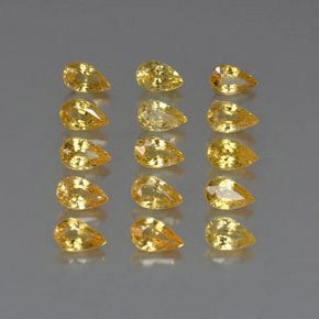 カラットの天然ゴールデンイエローサファイア（5×3.1 mm・洋梨の形）