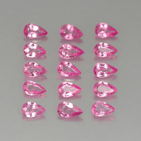 カラットの天然ピンクサファイア（4.8×3.1 mm・洋梨の形）
