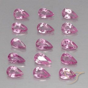 3.99カラットの天然ロイヤルパープルピンクサファイア（4.8×3.1 mm・洋梨の形）