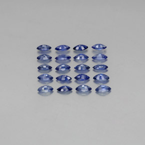 カラットの天然ディープブルーサファイア（5×2.6 mm・マーキス）