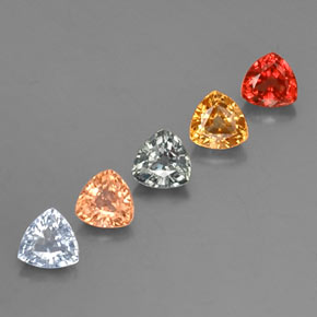 カラットの天然マルチカラーサファイア（4.1×4 mm・トリリアント）