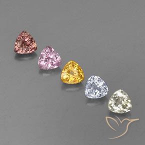 1.85カラットの天然マルチカラーサファイア（4.1×4 mm・トリリアント）