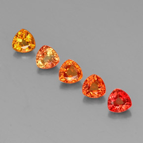 1.93カラットの天然マルチカラーサファイア（4.1×4.1 mm・トリリアント）