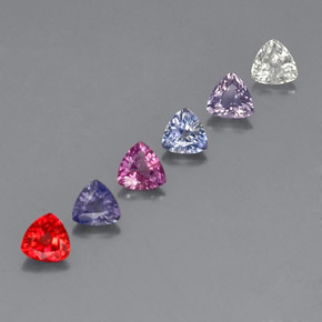 1.80カラットの天然マルチカラーサファイア（4.1×4.1 mm・トリリアント）