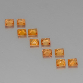 1.76カラットの天然ミディアムオレンジサファイア（3.1×3 mm・四角）