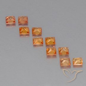 1.51カラットの天然ディープオレンジサファイア（2.9×2.9 mm・四角）
