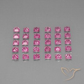 Shop natural 4.85ct ディープピンク サファイア gems, 四角形, from マダガスカル at GemSelect. In stock, global shipping!