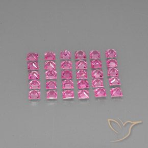 Shop natural 5.01ct ディープピンク サファイア gems, 四角形, from マダガスカル at GemSelect. In stock, global shipping!