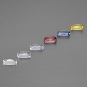 1.76カラットの天然マルチカラーサファイア（4.9×3 mm・エメラルドカット）