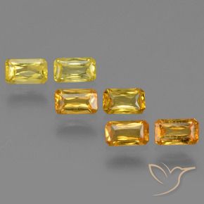1.86カラットの天然Medium-Light Orange-Gold サファイア（4.9×2.9 mm・エメラルドカット）
