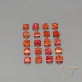 3.03カラットの天然明るいクリムゾンレッドサファイア（2.7×2.7 mm・四角）