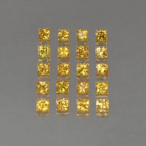 カラットの天然ゴールデンイエローサファイア（2.8×2.8 mm・四角）