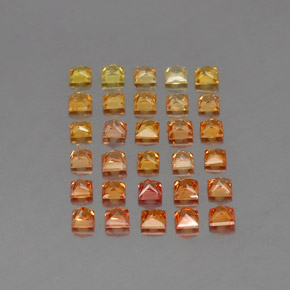 4.19カラットの天然イエローオレンジサファイア（2.8×2.8 mm・四角）
