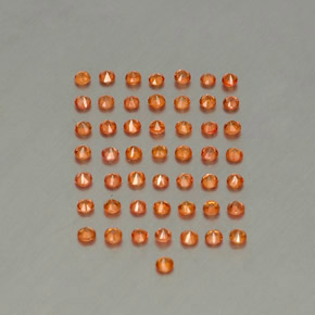 カラットの天然オレンジサファイア（1.79 mm・ラウンドカット）