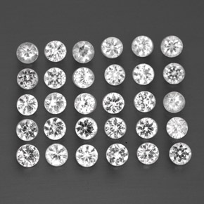 カラットの天然ホワイトサファイア（2.28 mm・ラウンドカット）