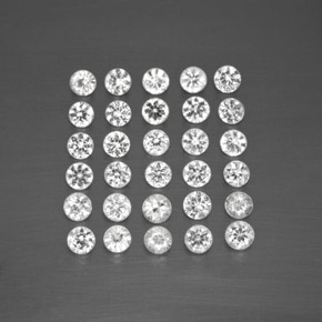 カラットの天然ホワイトサファイア（2.31 mm・ラウンドカット）
