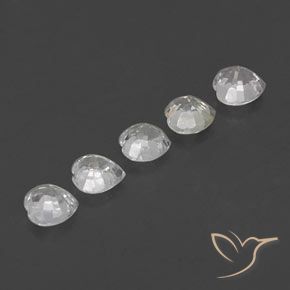 Shop natural 1.59ct ウォームホワイト サファイア gems, 心臓, from スリランカ at GemSelect. In stock, global shipping!