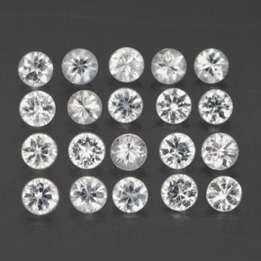 カラットの天然ホワイトサファイア（2.64 mm・ラウンドカット）