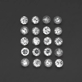 3.19カラットの天然ホワイトサファイア（3.24 mm・ラウンドカット）