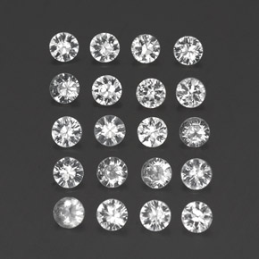カラットの天然ホワイトサファイア（3.12 mm・ラウンドカット）