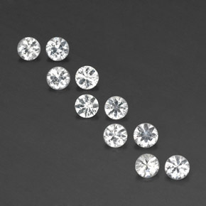 カラットの天然ホワイトサファイア（3.20 mm・ラウンドカット）