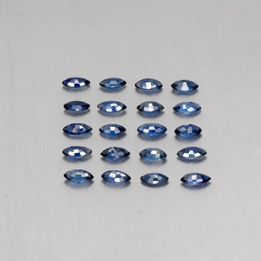 1.96カラットの天然ネイビーブルーサファイア（3.9×2 mm・マーキス）