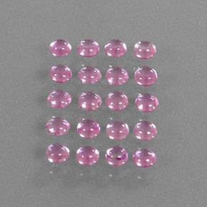 カラットの天然ピンクサファイア（2.90 mm・ラウンドカット）
