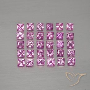 2.69カラットの天然パープルピンクサファイア（2.4×2.4 mm・四角）