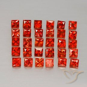 2.51カラットの天然明るい赤サファイア（2.3×2.3 mm・四角）