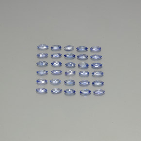 2.56カラットの天然パステルブルーサファイア（3.9×2.1 mm・マーキス）