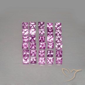 Shop natural 3.48ct 薄いロイヤルパープルピンク サファイア gems, 四角形, from マダガスカル at GemSelect. In stock, global shipping!