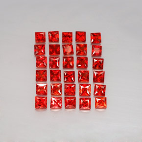 カラットの天然レッドオレンジサファイア（2.7×2.7 mm・四角）