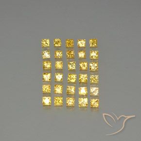 3.51カラットの天然ゴールデンサファイア（2.7×2.7 mm・四角）