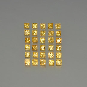 カラットの天然ゴールデンイエローサファイア（2.7×2.7 mm・四角）