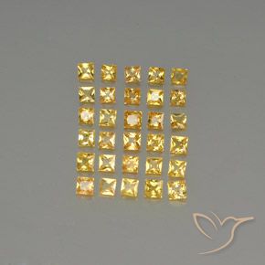 3.11カラットの天然ゴールデンサファイア（2.6×2.6 mm・四角）
