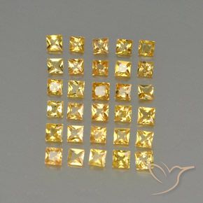 3.11カラットの天然ゴールデンサファイア（2.6×2.6 mm・四角）