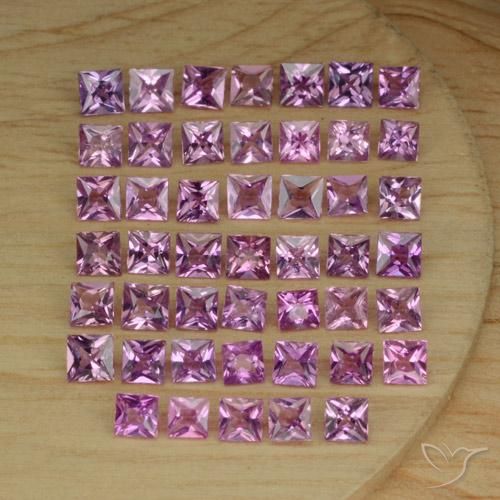 Shop natural 5.60ct ピンクがかったパープル サファイア gems, 四角形, from マダガスカル at GemSelect. In stock, global shipping!