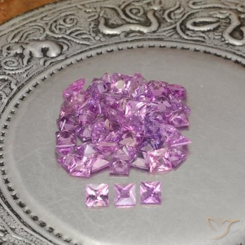 Shop natural 4.38ct 非常に薄いグレープパープル サファイア gems, 四角形, from マダガスカル at GemSelect. In stock, global shipping!