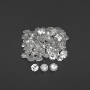 カラットの天然ホワイトサファイア（1.58 mm・ラウンドカット）