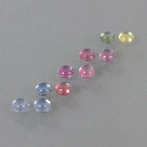 カラットの天然マルチカラーサファイア（3.34 mm・ラウンドカット）