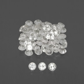 カラットの天然ホワイトサファイア（1.50 mm・ラウンドカット）