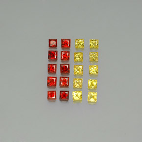 2.26カラットの天然マルチカラーサファイア（2.5×2.5 mm・四角）