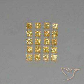 2.18カラットの天然ゴールデンサファイア（2.6×2.6 mm・四角）
