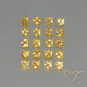 2.18カラットの天然ゴールデンサファイア（2.6×2.6 mm・四角）
