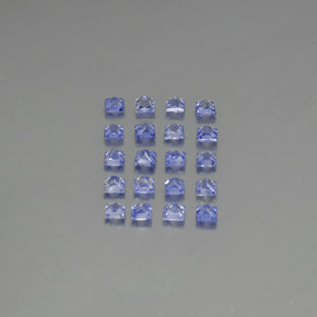 1.92カラットの天然ブルーサファイア（2.3×2.3 mm・四角）